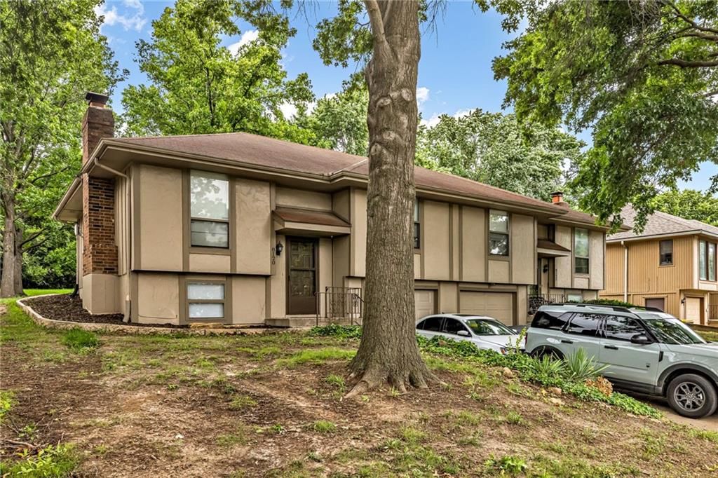 8120-8122 N Stoddard Avenue — photo 4