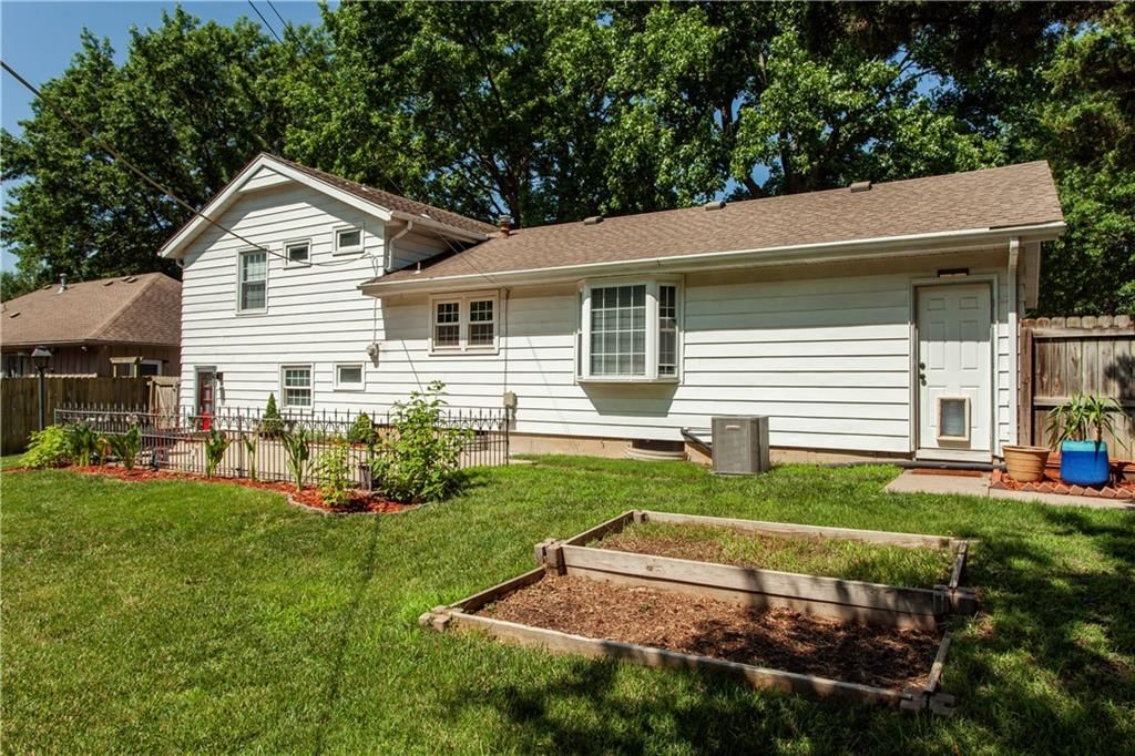 4123 S Cottage Avenue — photo 26