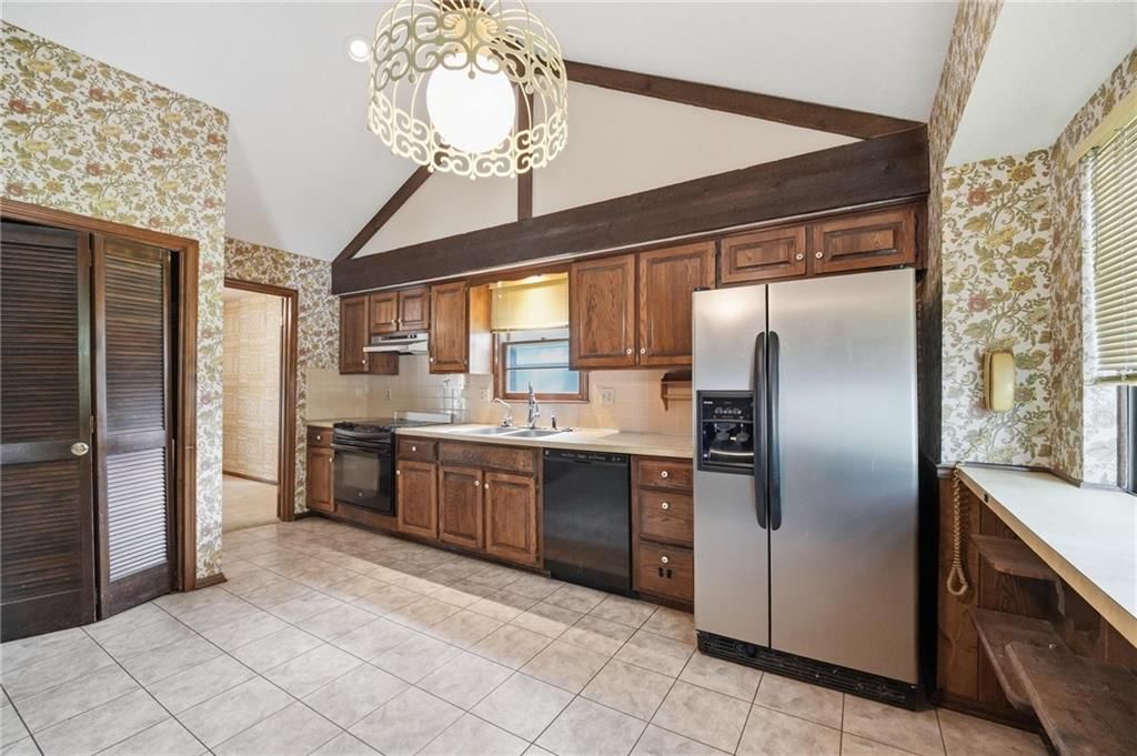 8100 Hauser Street — photo 14