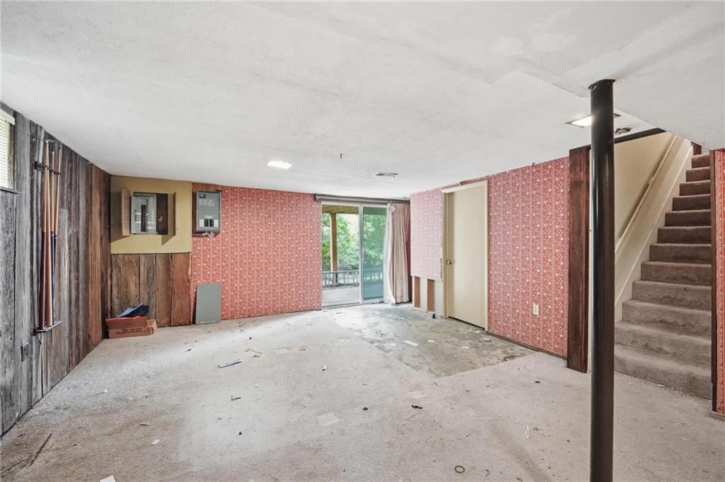 8100 Hauser Street — photo 34