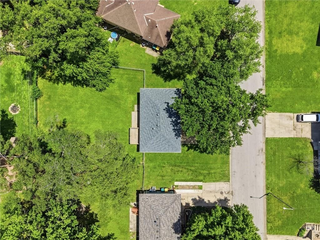 5012 Powell Avenue — photo 46