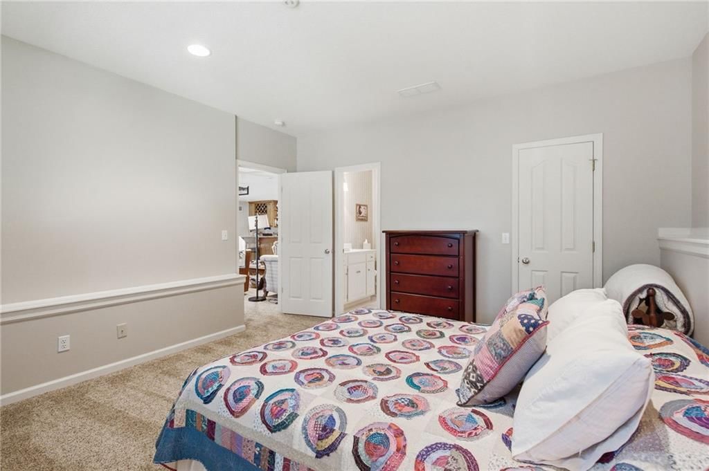 12548 Connell Drive — photo 46