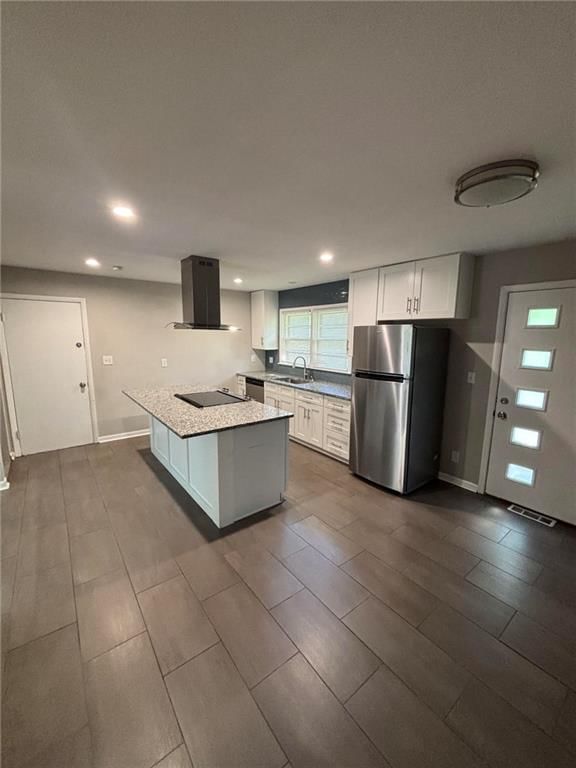 8719 Stark Avenue — photo 5