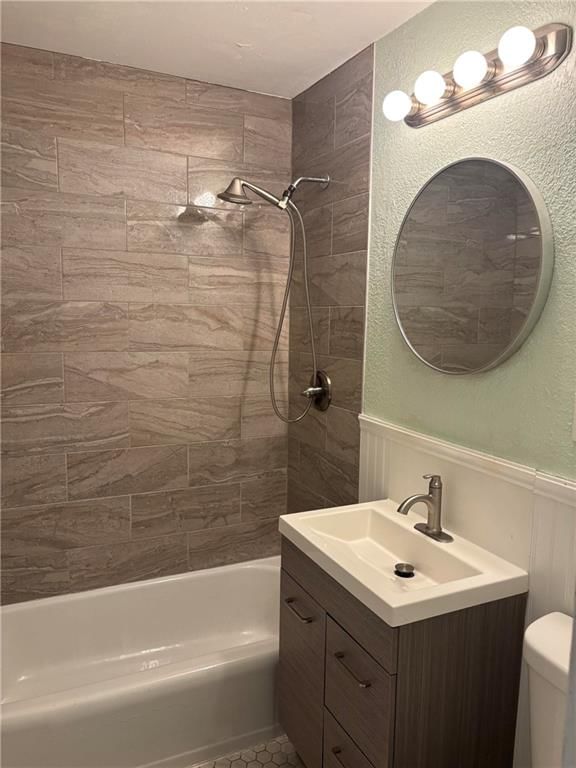 8719 Stark Avenue — photo 6