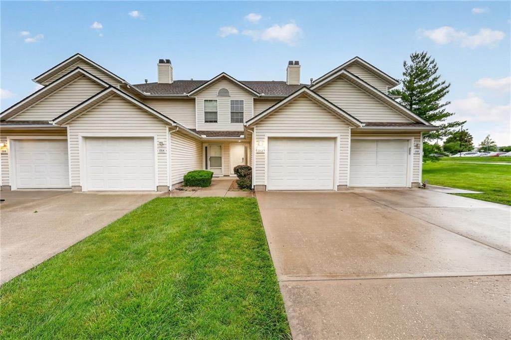 1312 SE Norwood Drive, Lee's Summit, MO