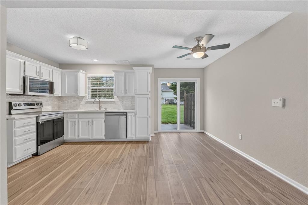 1312 SE Norwood Drive — photo 8