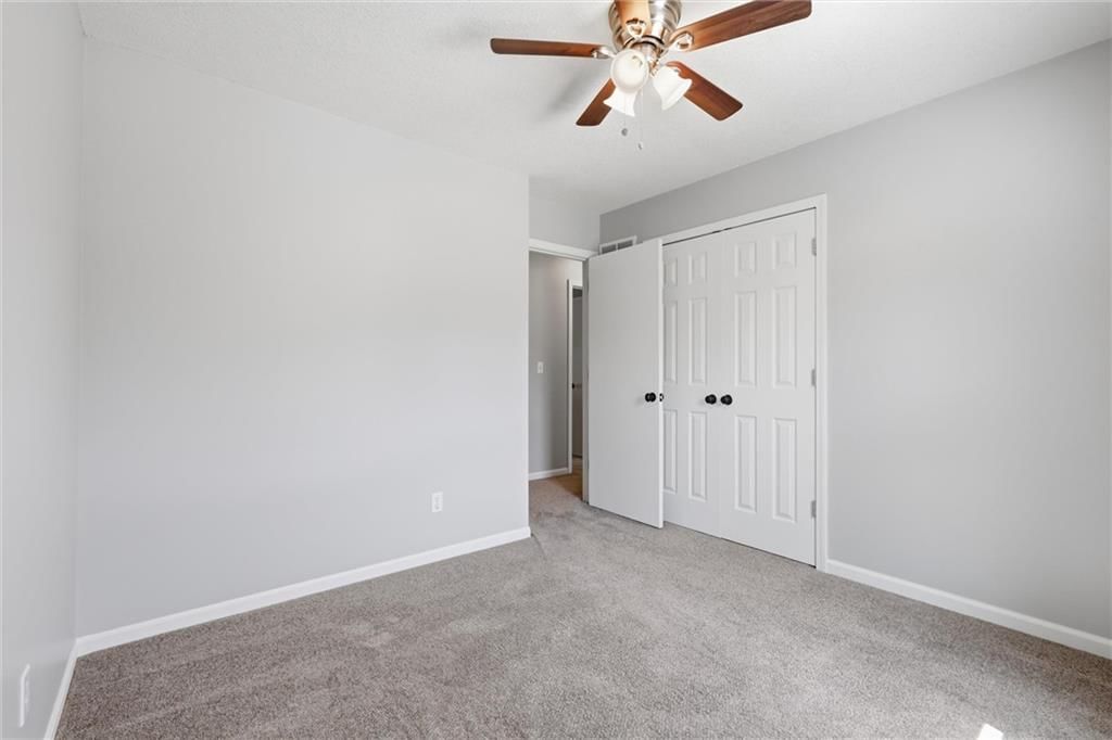 10216 N Main Street — photo 16