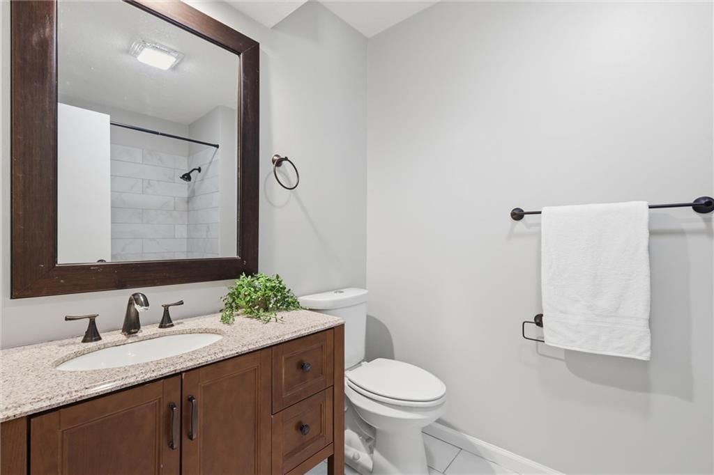 10216 N Main Street — photo 17