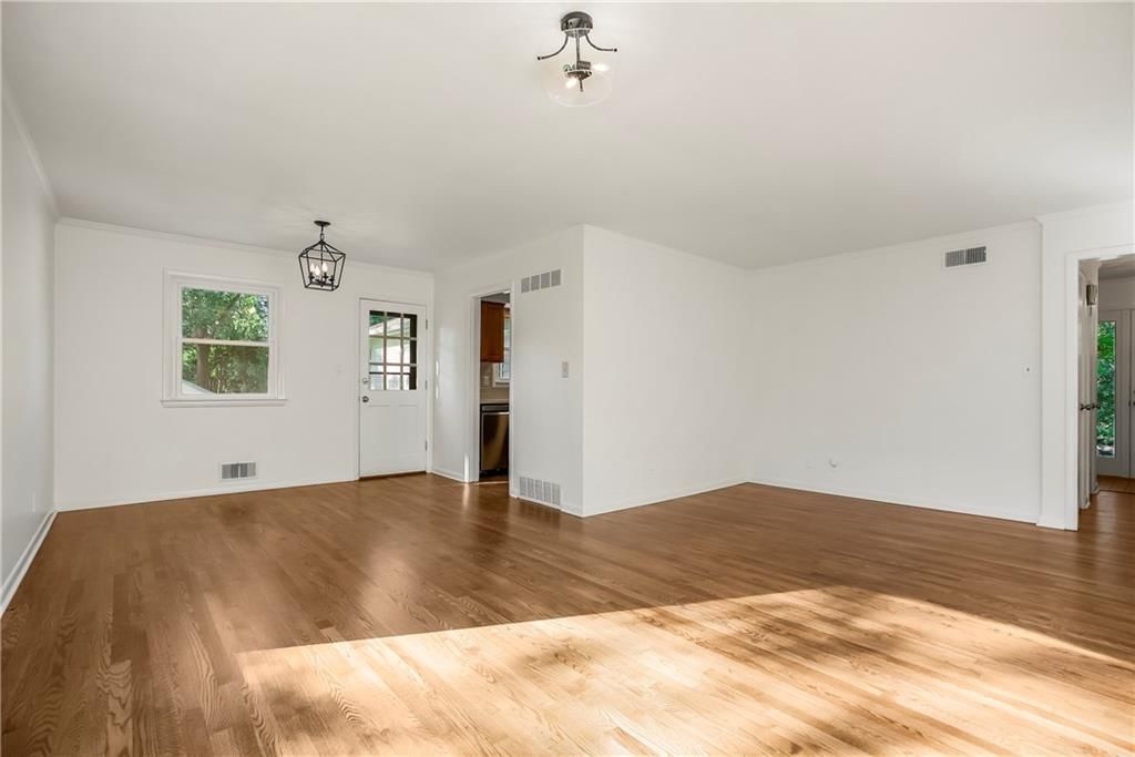 8100 Dearborn Drive — photo 14