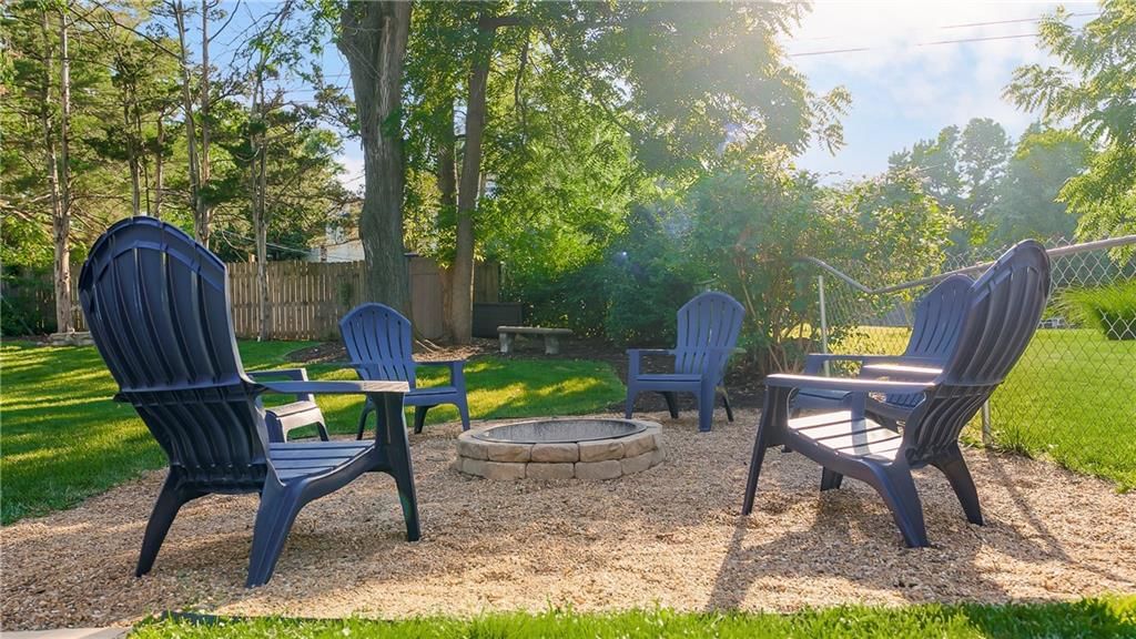 8100 Dearborn Drive — photo 38