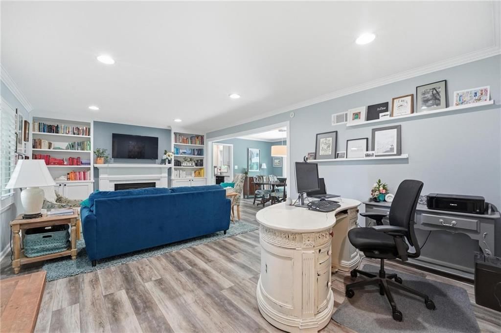 1216 W 97 Street — photo 23