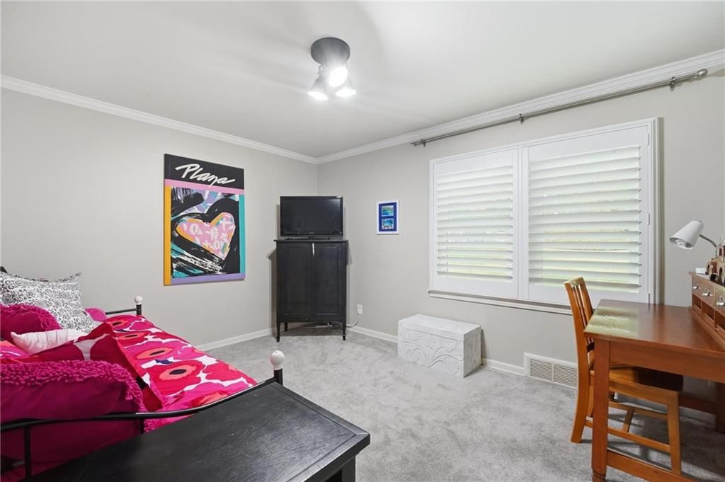 1216 W 97 Street — photo 24