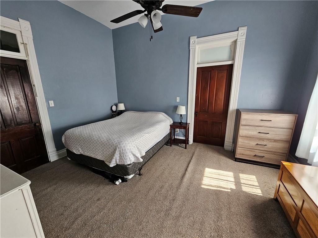 124 W Grand Street — photo 16
