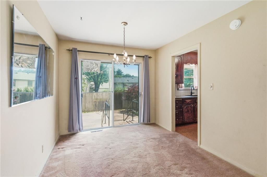 9409 W 89th Street — photo 9