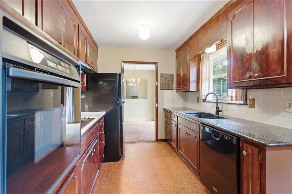 9409 W 89th Street — photo 14