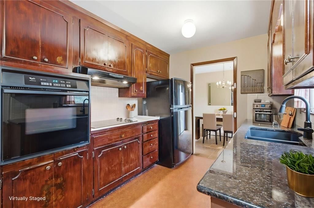9409 W 89th Street — photo 16