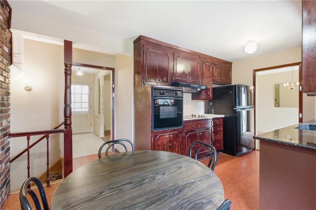 9409 W 89th Street — photo 18