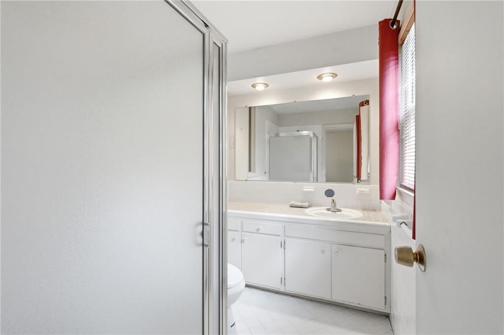 9409 W 89th Street — photo 30
