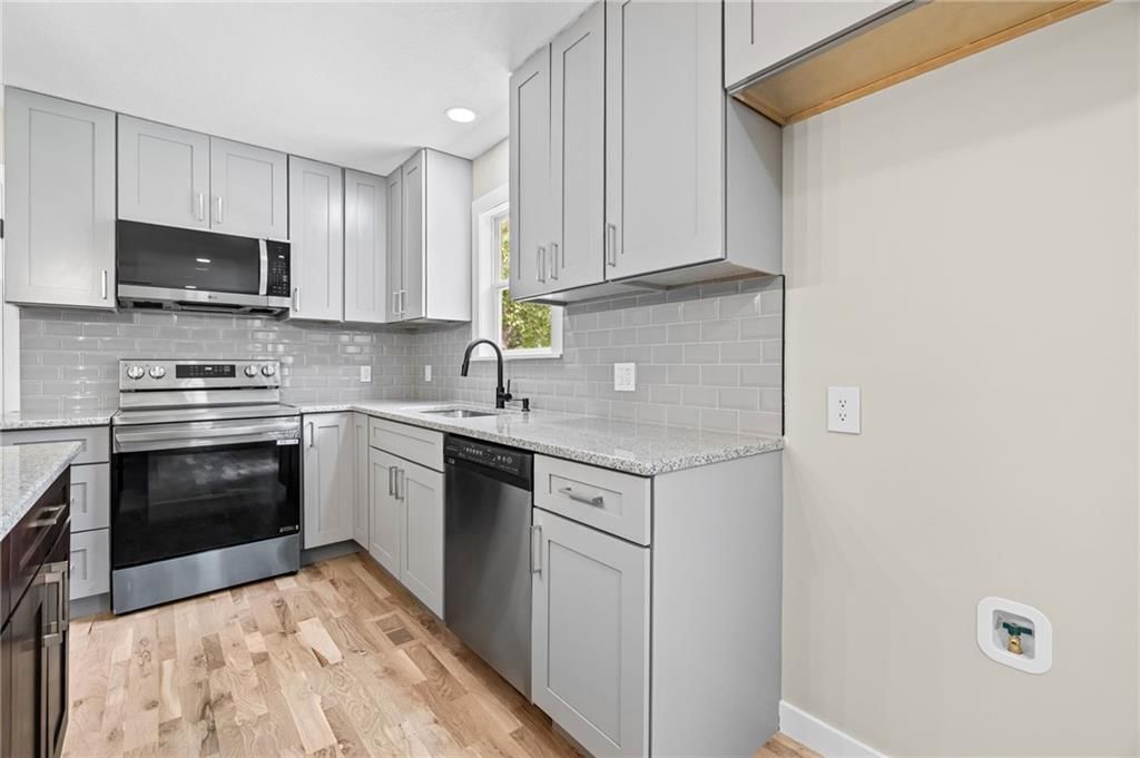 724 S Hamilton Street — photo 8