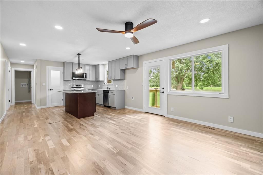724 S Hamilton Street — photo 9