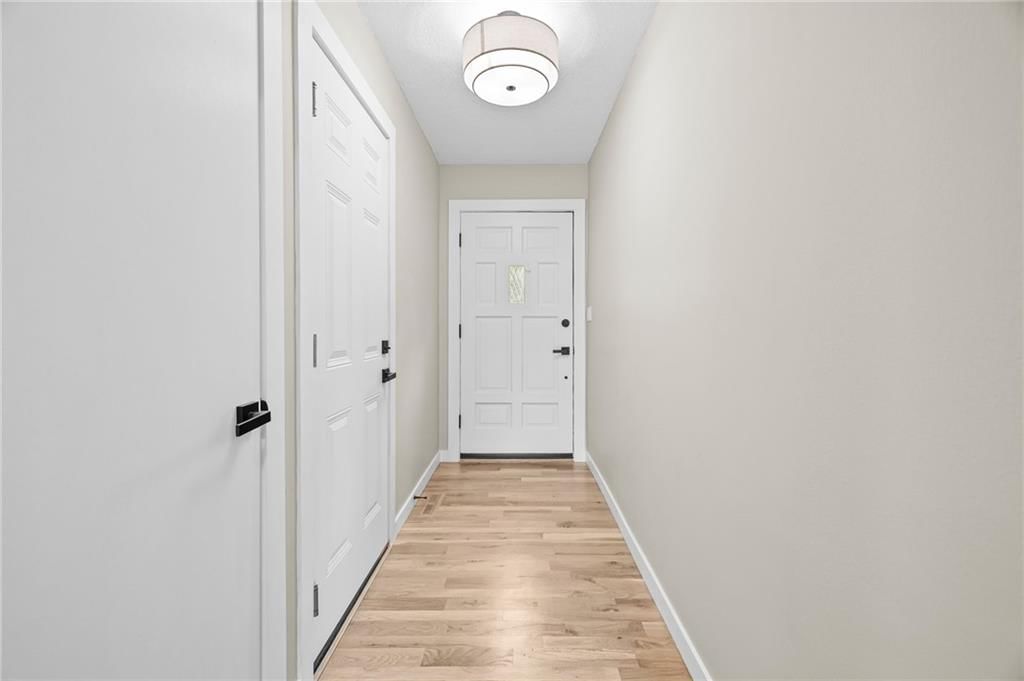 724 S Hamilton Street — photo 13