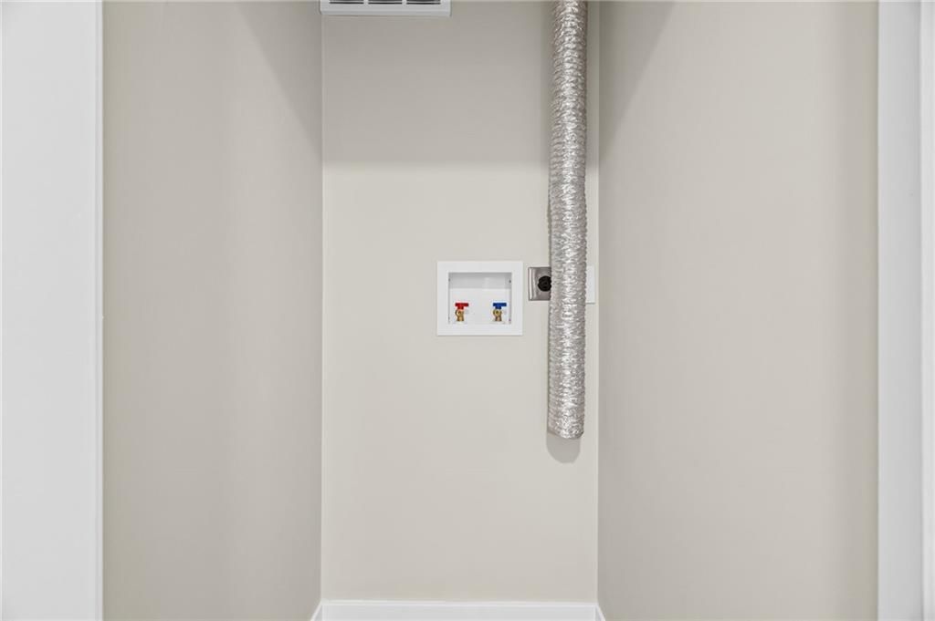 724 S Hamilton Street — photo 19