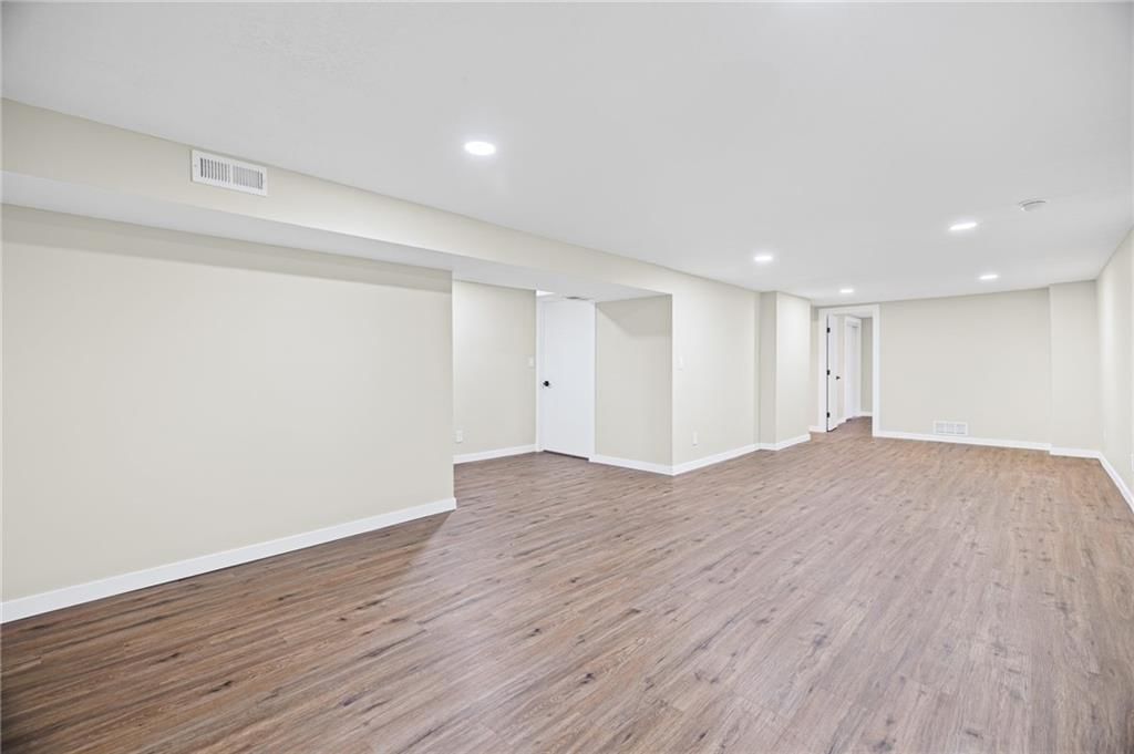 724 S Hamilton Street — photo 30