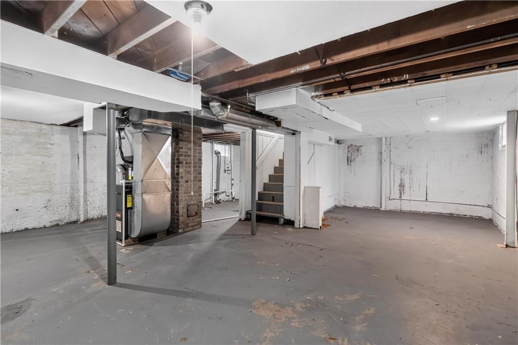 2218 S Overton Avenue — photo 30