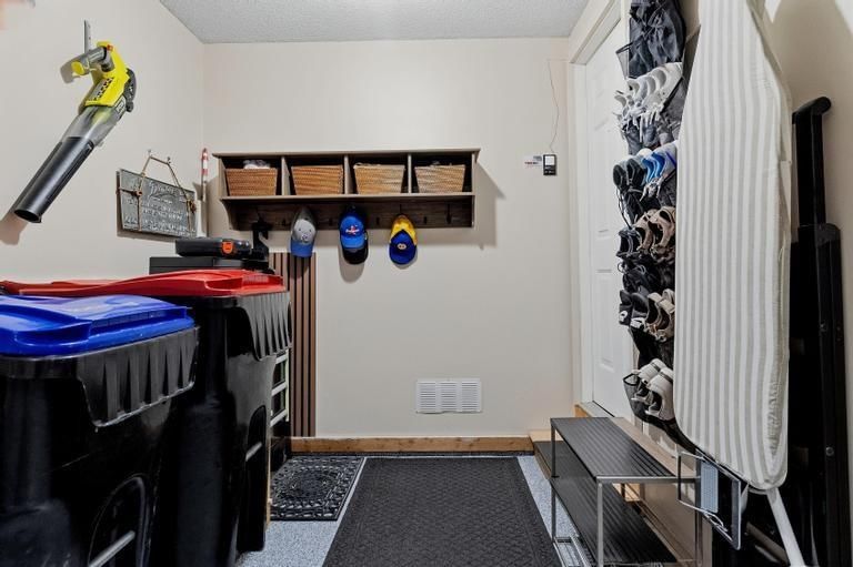 8300 W 143rd Terrace — photo 37