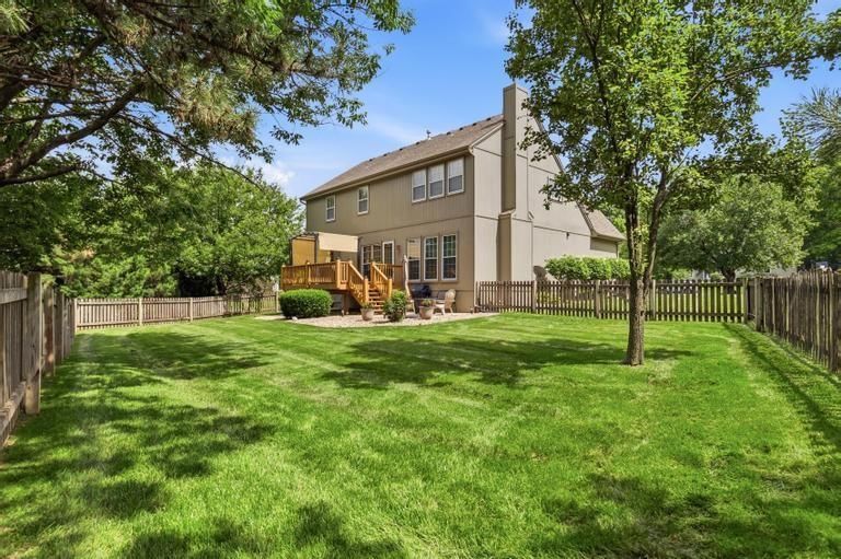 8300 W 143rd Terrace — photo 44