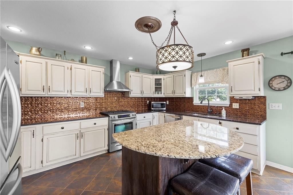 1303 S Bury Street — photo 9