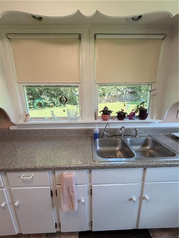 1307 S Sterling Avenue — photo 5