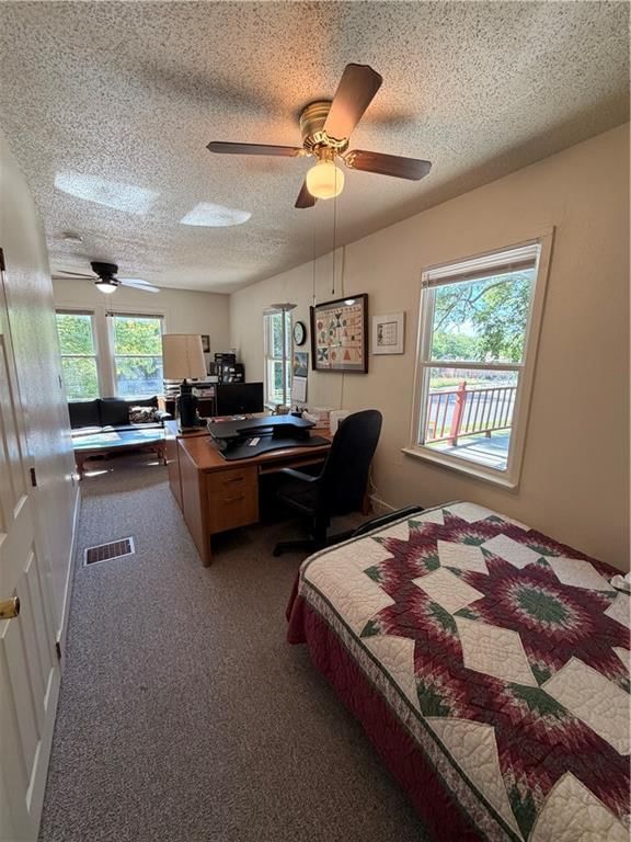 1307 S Sterling Avenue — photo 8
