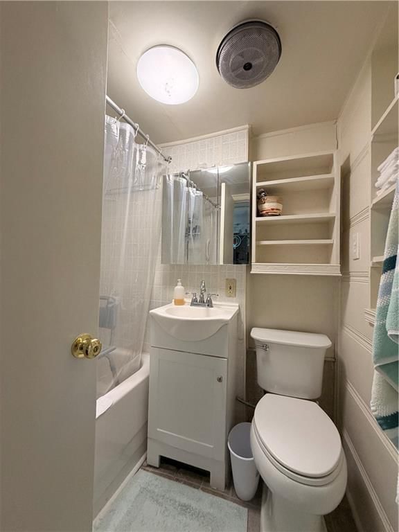 1307 S Sterling Avenue — photo 13