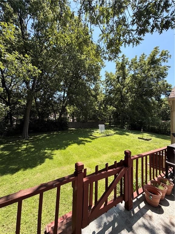 1307 S Sterling Avenue — photo 20