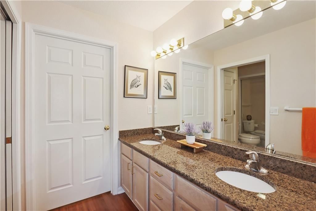 832 NE Devon Drive — photo 14