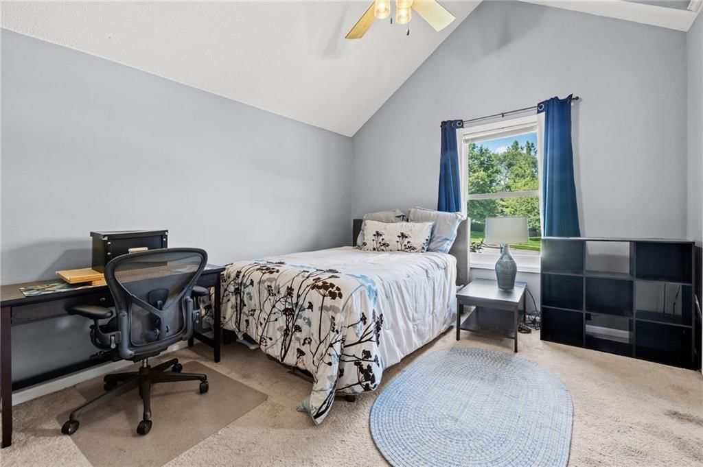 Photo 22 of 40 - 3911 NE 79th Street, Kansas City, MO 64119