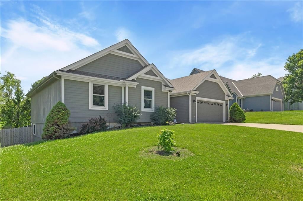 Photo 39 of 40 - 3911 NE 79th Street, Kansas City, MO 64119