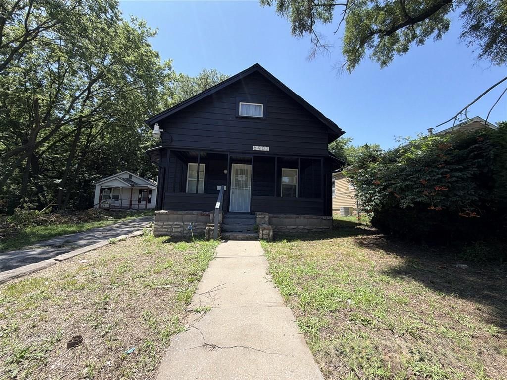 6902 Bellefontaine Avenue — photo 1