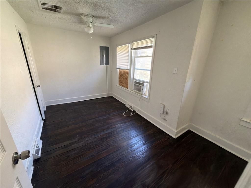 6902 Bellefontaine Avenue — photo 10