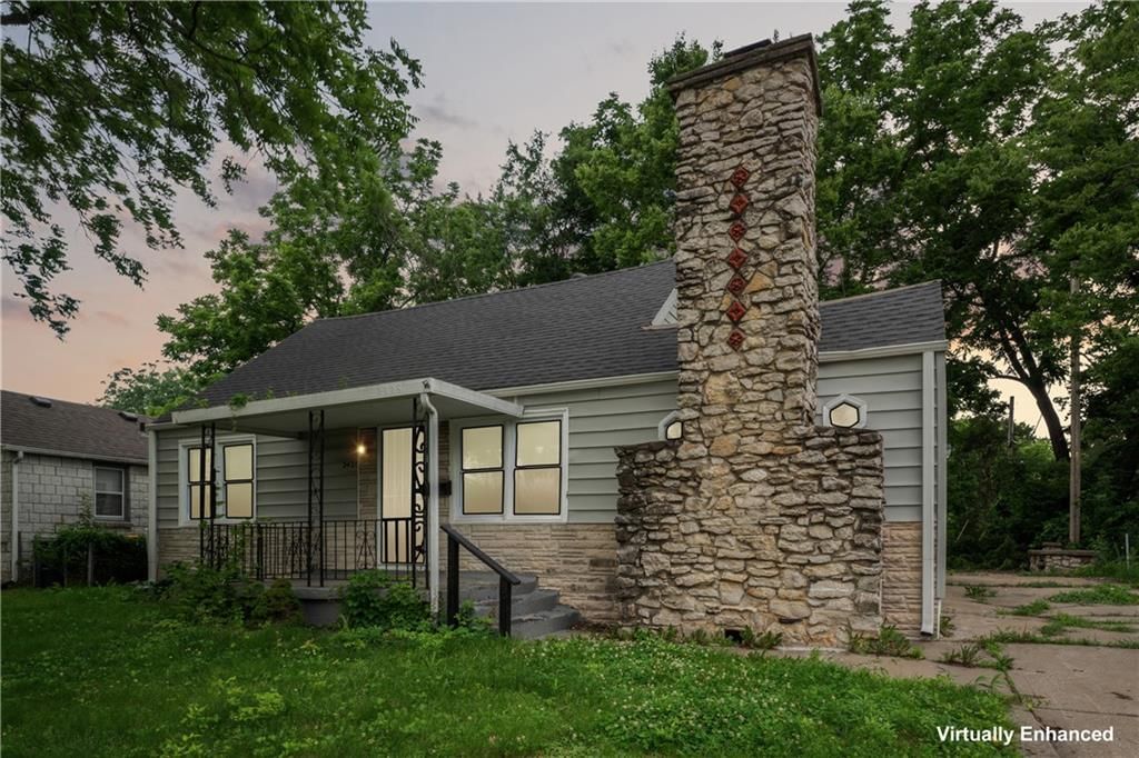 2428 Oakley Avenue — photo 4
