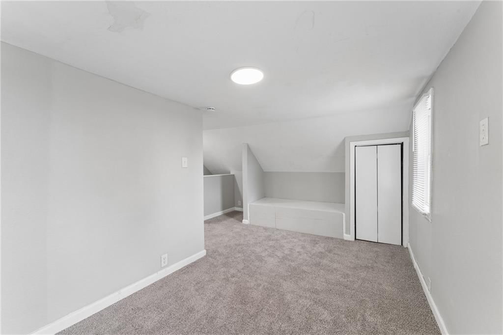 2428 Oakley Avenue — photo 38