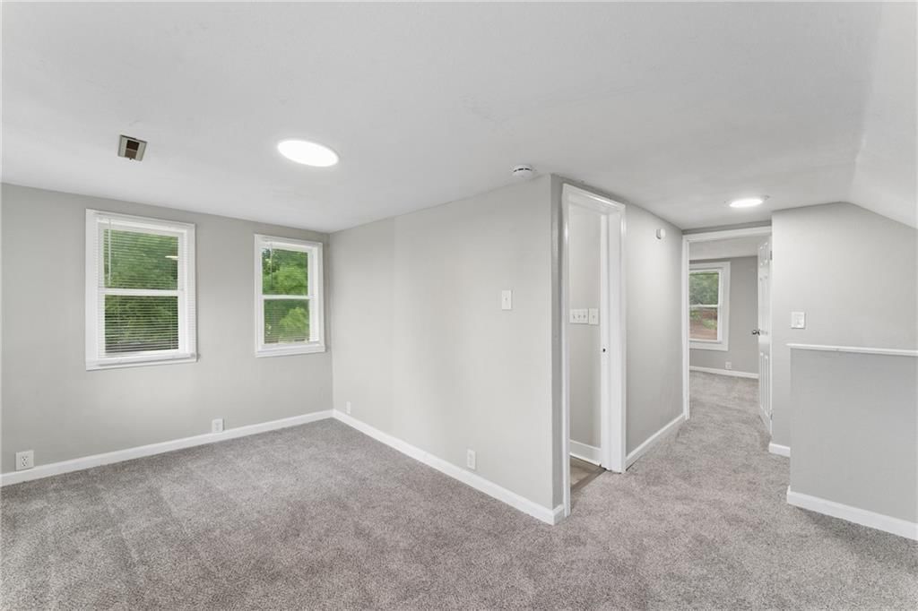 2428 Oakley Avenue — photo 39