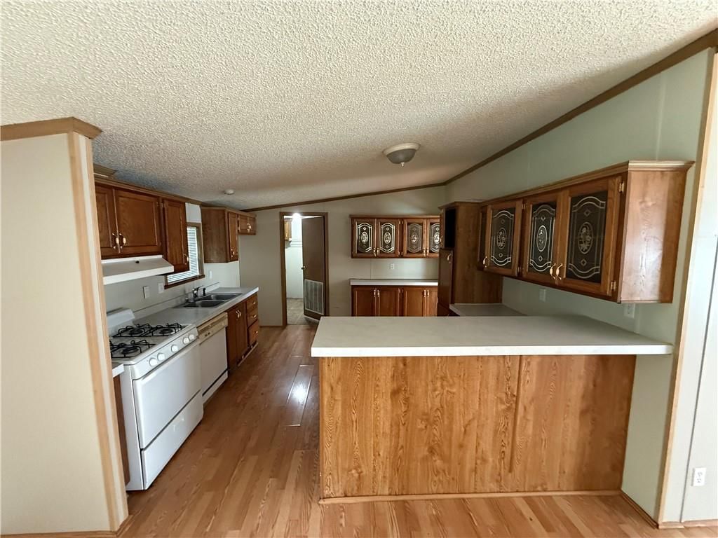 18505 E Truman Road — photo 12