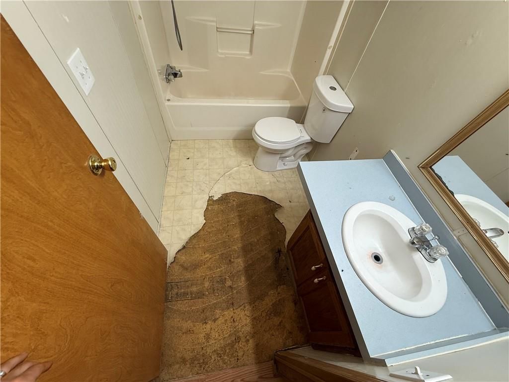18505 E Truman Road — photo 19