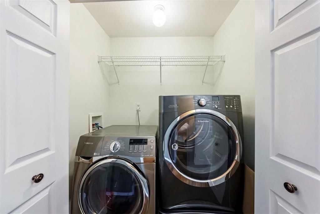 429 Main Street — photo 13