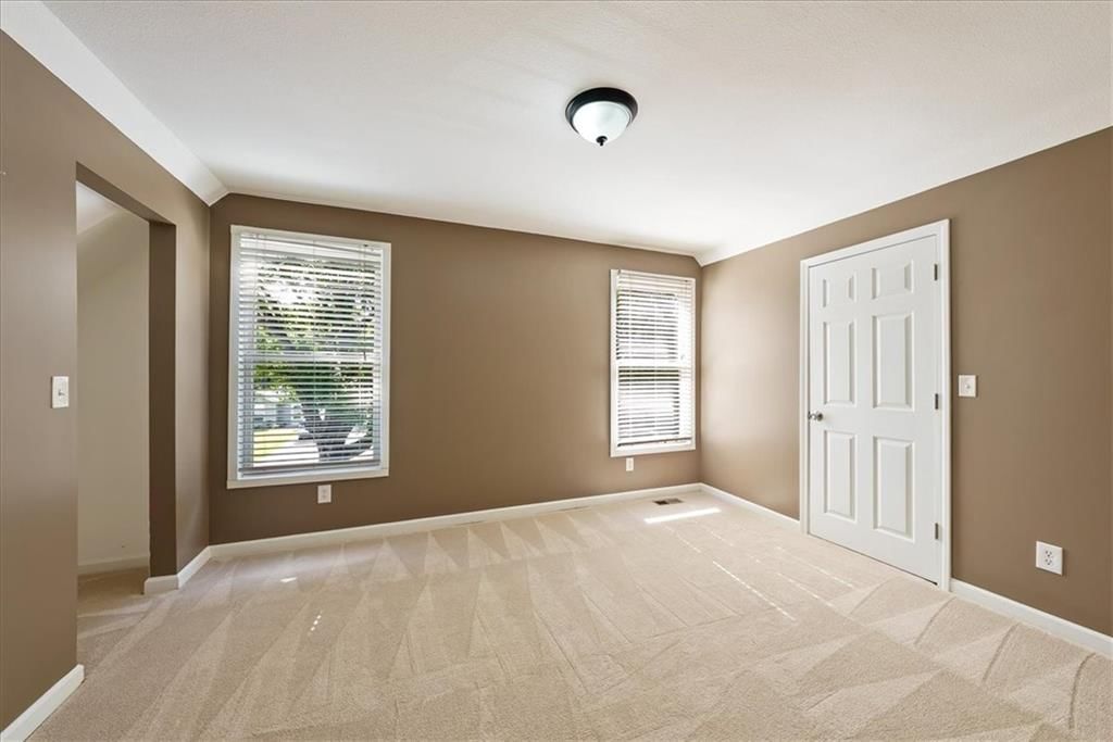 429 Main Street — photo 15