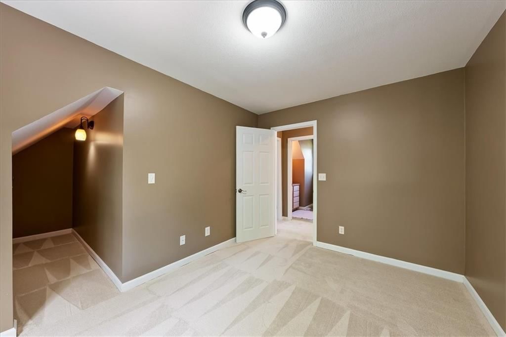 429 Main Street — photo 17