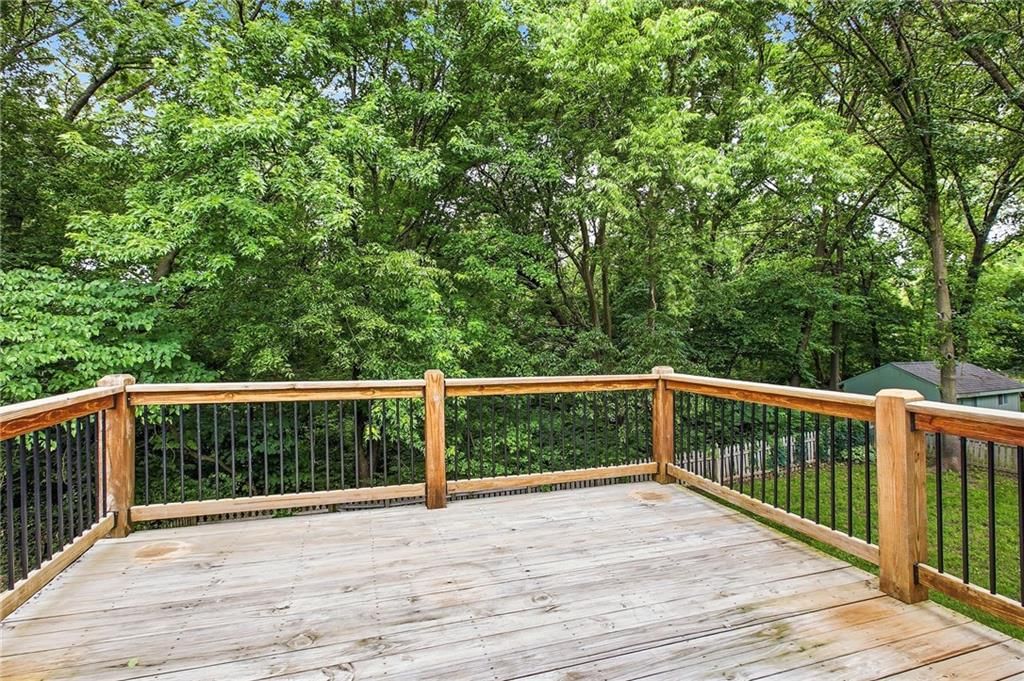1310 Amesbury Avenue — photo 13