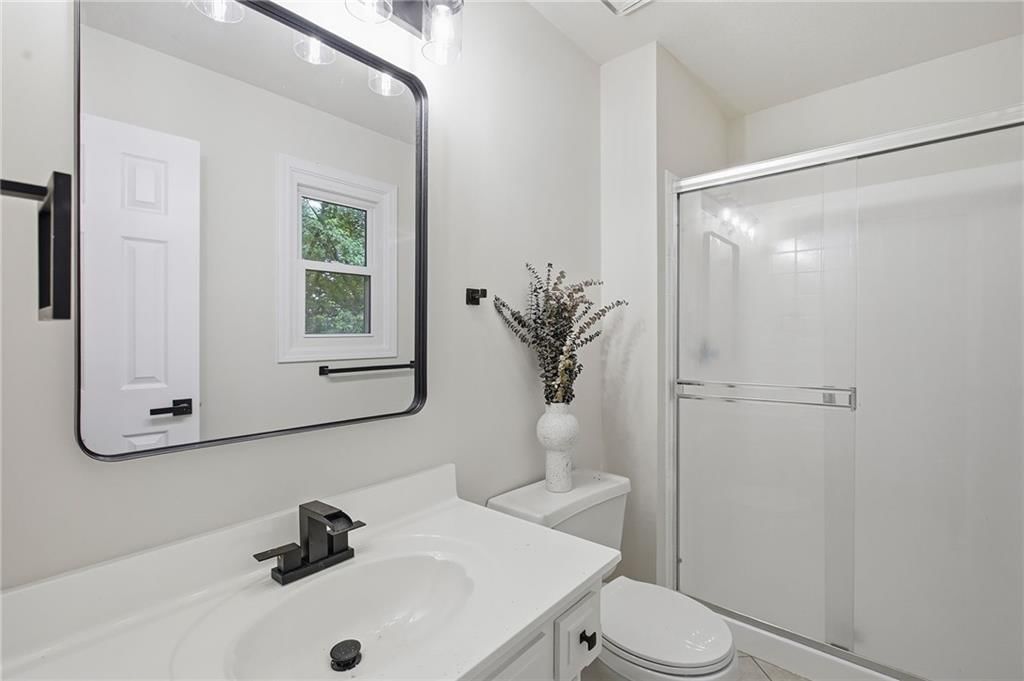 1310 Amesbury Avenue — photo 23